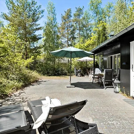 Casa vacanze 1401-aakirkeby-fyrrebakken-13 Vester Somarken
